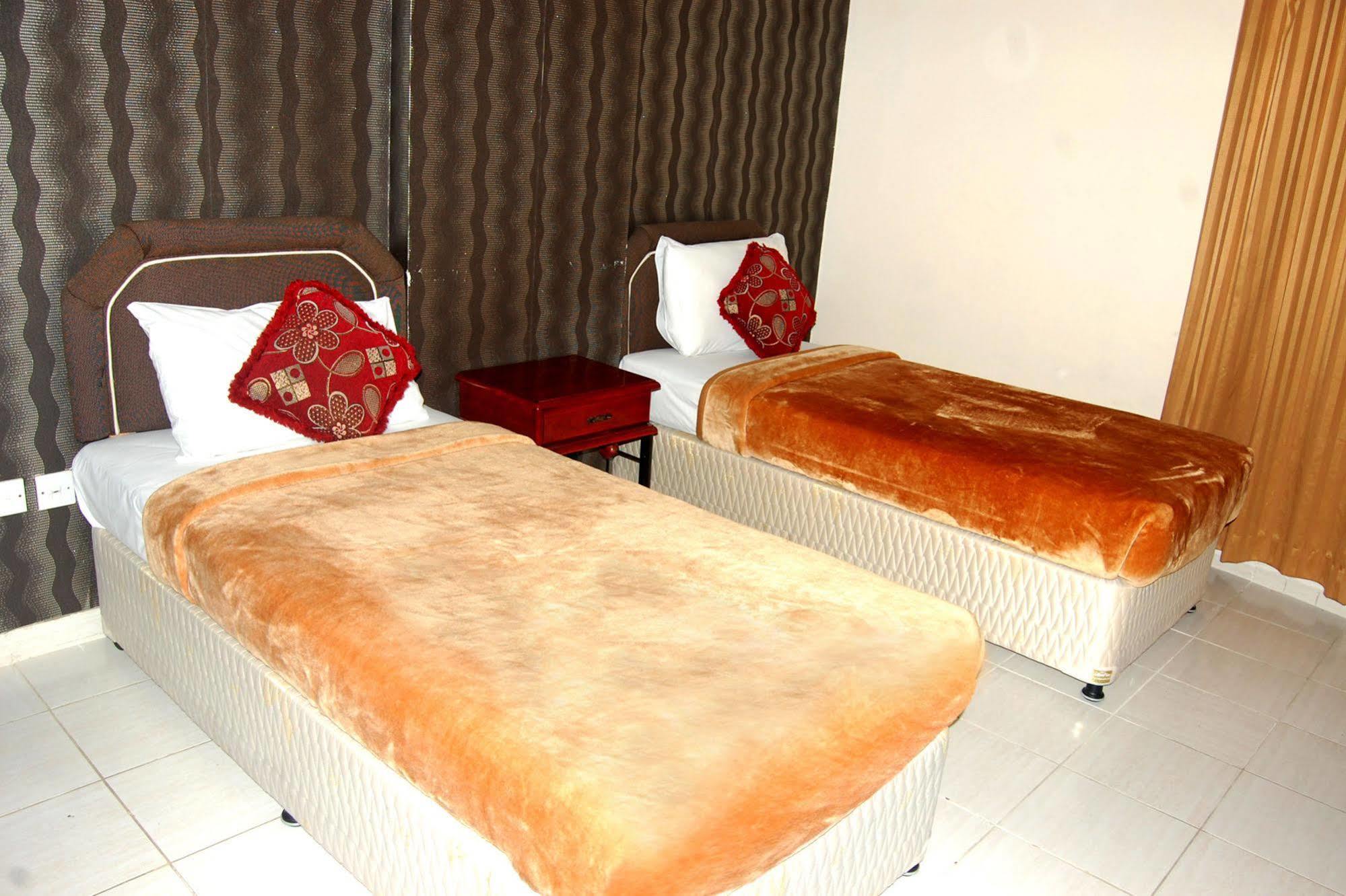 Al Ferdous Hotel Apartment Σάρτζα Εξωτερικό φωτογραφία