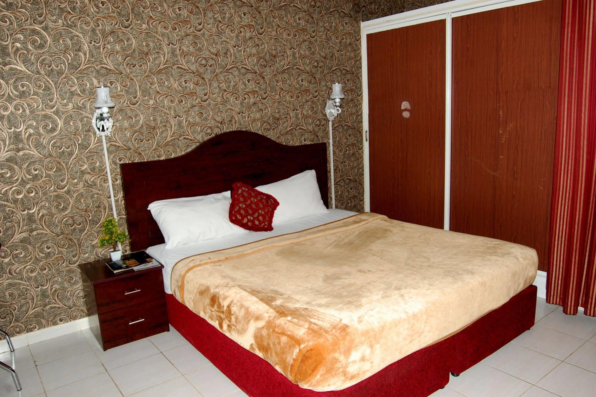 Al Ferdous Hotel Apartment Σάρτζα Εξωτερικό φωτογραφία