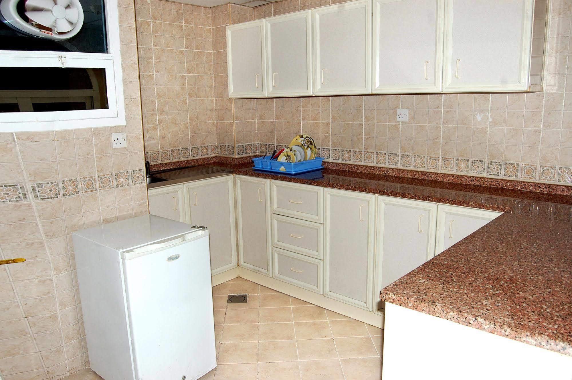 Al Ferdous Hotel Apartment Σάρτζα Εξωτερικό φωτογραφία